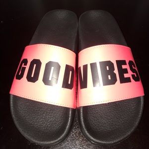 Victoria’s Secret Pink slides